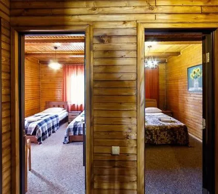 Pigy Hotel Tatariv