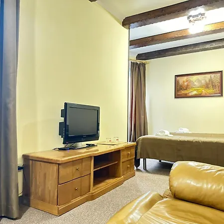 Otel Pigy Tatariv